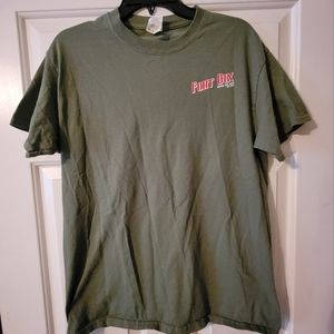 Green Gildan Fort Dix Tshirt medium